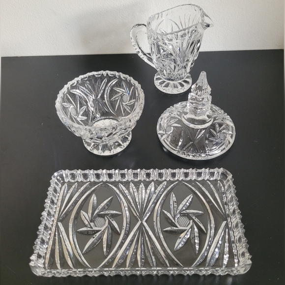 Crystal Serving Tray Creamer and Sugar set - Picture 2 of 7